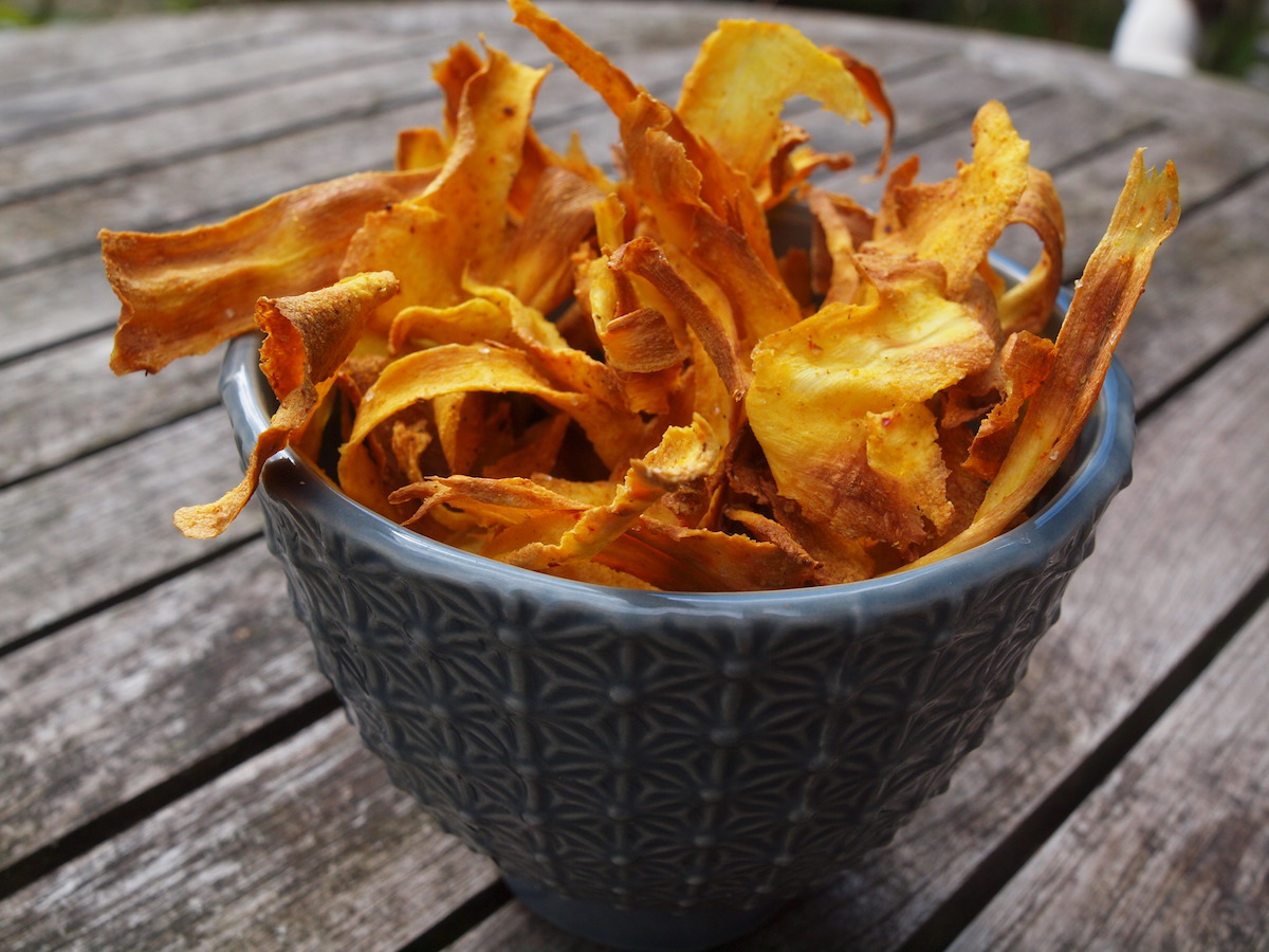 Homemade: Pastinaken - Chips | alles aus dem garten