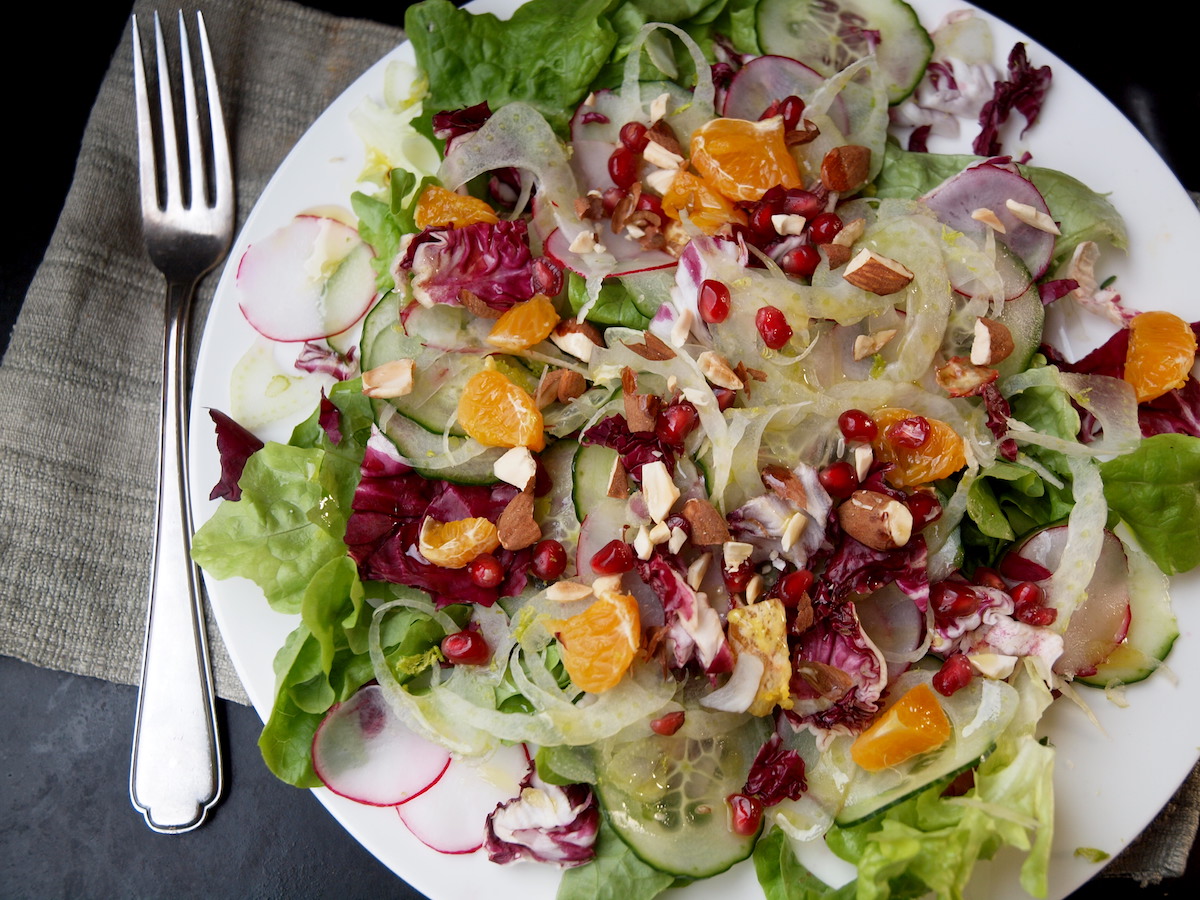 Gemischter Salat mit Fenchel, Orange und Mandeln | alles aus dem garten